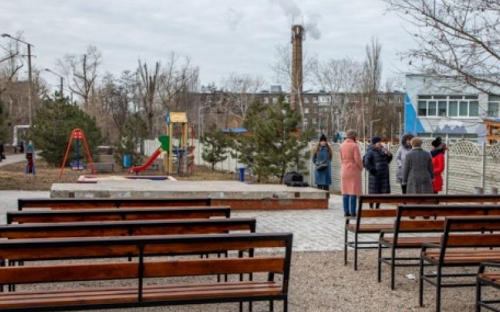 В мариупольском микрорайоне создали «жемчужину» за общественные деньги