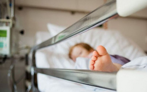 Трехлетняя мариупольчанка подожгла на себе одежду