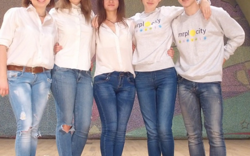 Мариупольцы выступили в Рубежном в рамках акции «Молодь проти ненависті» (ФОТО+ВИДЕО)