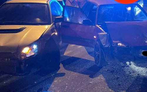 Двое пассажиров и водитель пострадали в ДТП ночью в Мариуполе