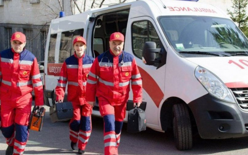 В Мариуполе мать доставили в больницу после ссоры с сыном