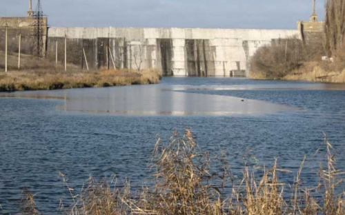 Из Старокрымского водохранилища увеличили забор воды для Мариуполя. Что обнаружили в воде из Северского Донца?