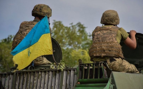Сутки в ООС: боевики обстреляли украинские позиции, погиб боец ВСУ