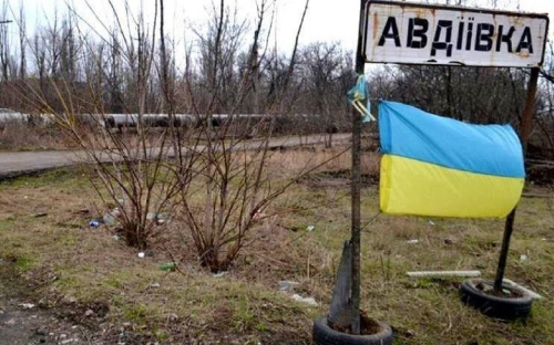 Авдіївка у вогні: масовані обстріли росіян знову призвели до жертв серед цивільних