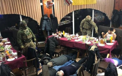 Задержанного в Мариуполе криминального авторитета арестовали на два месяца