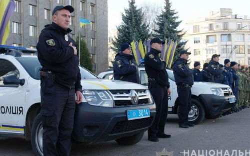 В выходные на улицы Мариуполя выйдут более 200 полицейских (ФОТО)