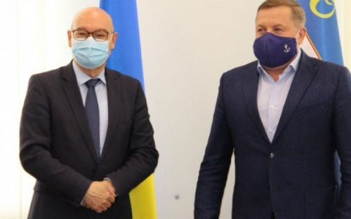 Подвели итоги и обговорили планы: Пабло Маттео посетил Мариуполь перед уходом с должности в УВКБ ООН