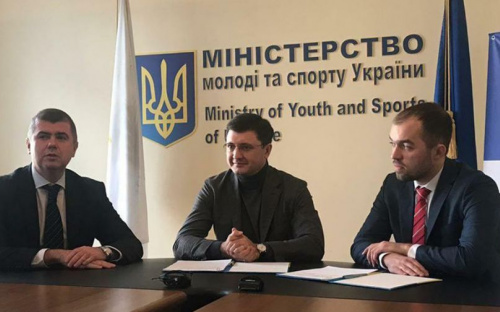 В Мариуполе откроют центр Украинской академии лидерства (ФОТО)