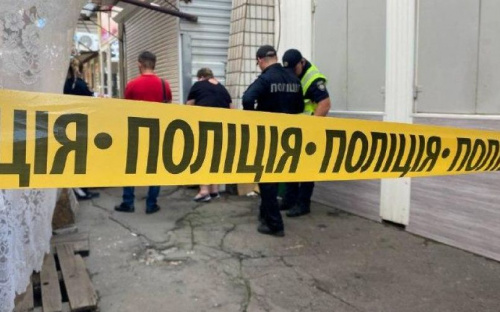 В Мариуполе убили мужчину прямо посреди рынка
