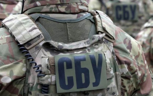 Пытал украинских военных: СБУ объявила в розыск основателя террористической группировки