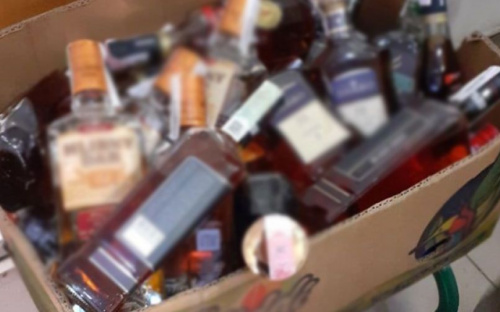 В Мариуполе изъяли из продажи более двух тысяч литров опасного алкоголя
