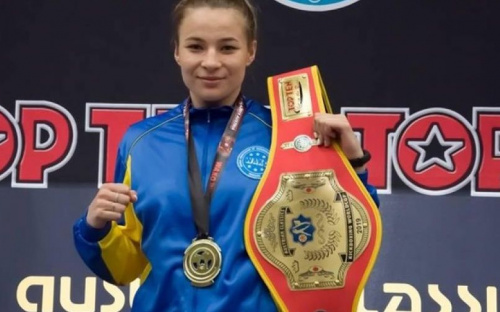  «Золото» Кубка мира по кикбоксингу досталось мариупольчанке (ФОТО)