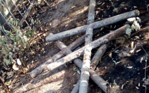 В Мангуше под Мариуполем мужчина крушил надгробия и «вызывал души умерших» (ФОТО)
