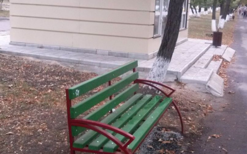 Популярную аллею Мариуполя сделали комфортабельной (ФОТОФАКТ)