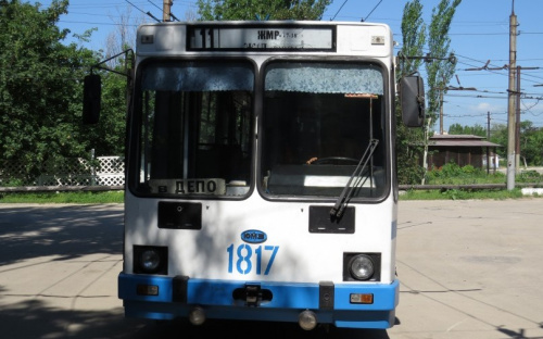 Мариупольское ТТУ повысило зарплаты и готово платить за обучение горожан (ФОТО)
