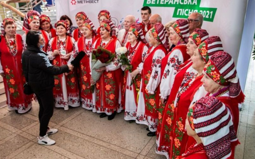 Песенный фестиваль подарил праздник мариупольским ветеранам