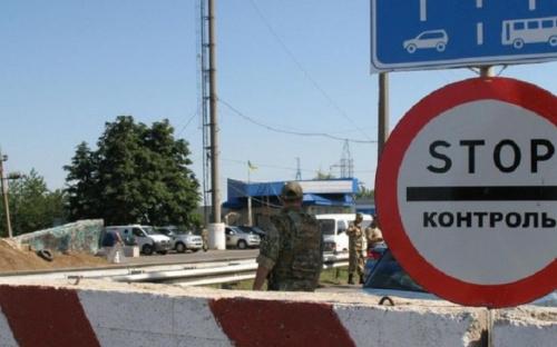 На Донетчине по двум контрольным постам открыли огонь