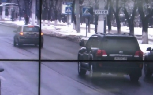 По распоряжению Аброськина полиция устроила слежку за машиной мэра Мариуполя (ВИДЕО)