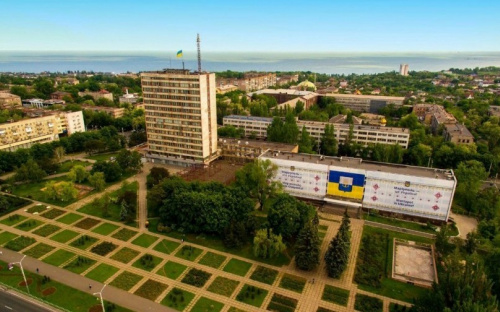 Почти половина мариупольцев чувствует себя в безопасности (ИНФОГРАФИКА)