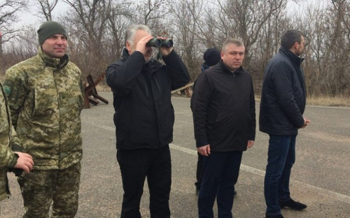 Под Мариуполем перенесут КПВВ. Из «серой зоны» выведут 9 поселков (ФОТО)