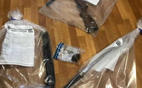 Наркотики и оружие выявили у мариупольца, напавшего с топором на супермаркет