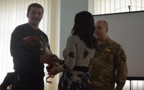 Президент наградил мариупольца медалью «Защитник Отчизны» (ФОТО)