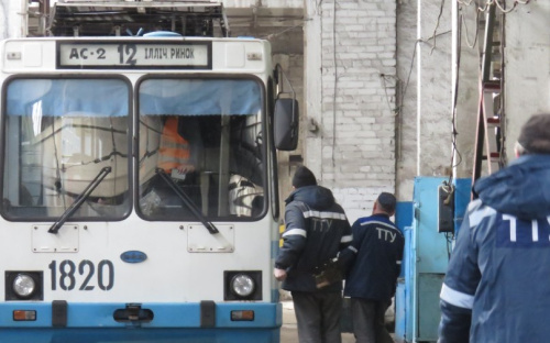Приобретение транспорта для Мариуполя обойдется в сумму более 100 млн грн (ФОТО)