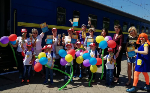 Дети-сироты из Мариуполя покорили жюри международного фестиваля (ФОТО)