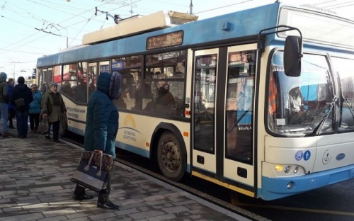 В мариупольском транспорте начали ловить «зайцев» (ФОТО)