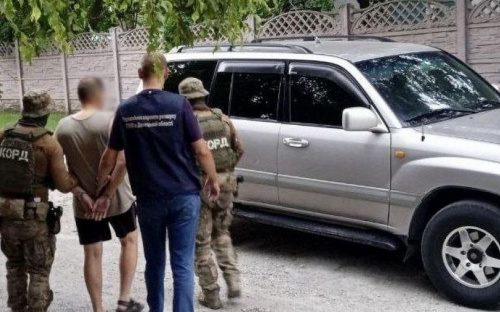 Торговля метадоном, детское порно и вырубка леса: в Мариуполе орудовала криминальная группировка