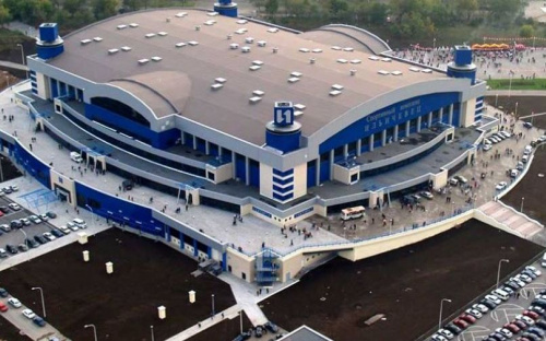 Мариуполь опередил столицу: киевляне оценили мощь СК «Ильичевец» и урбанистику (ФОТО)