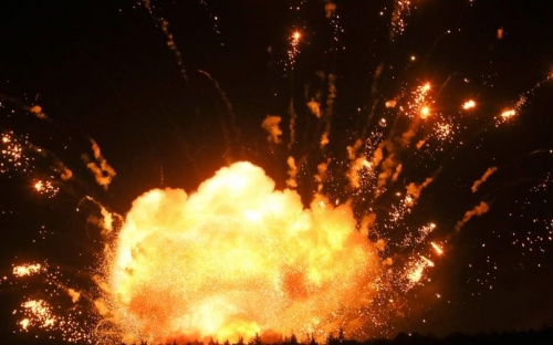 В Мариупольском районе взорван склад с боеприпасами: обесточено село и повреждены дома