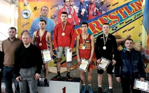 Мариуполь вышел в лидеры чемпионата Украины (ФОТО)