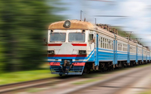В Мариуполе на переезде мужчину 