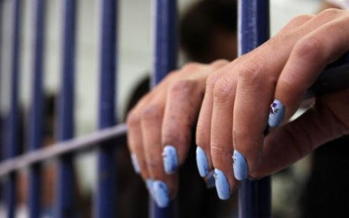 На Донетчине семейство пошло под суд за торговлю «мёдом»