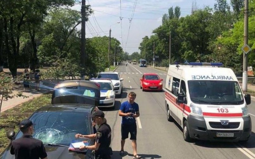 На Левобережье Мариуполя иномарка сбила пешехода (ФОТО)
