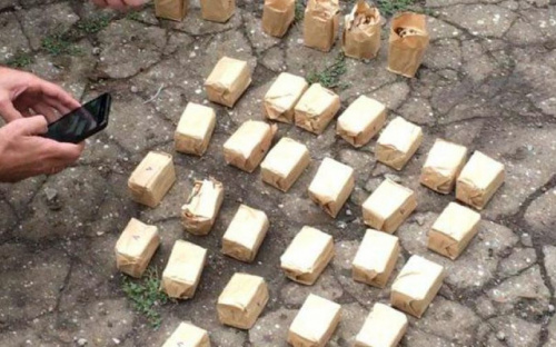 Под Мариуполем СБУ и полиция сорвали дебют сбыта крупной партии боеприпасов (ФОТО)