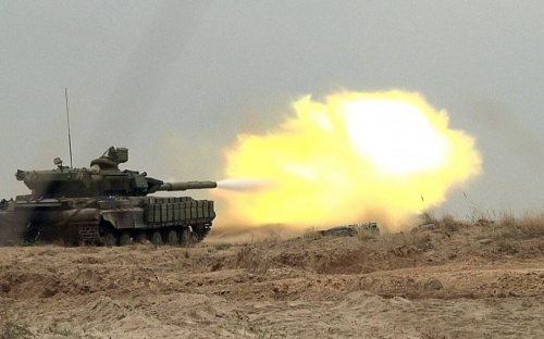  У Мариуполя появились танки «ДНР». В ООС погиб украинский военнослужащий
