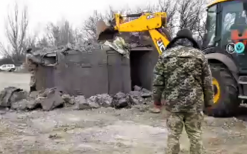 В Мариуполе убрали блокпост на Сартану (ВИДЕО+ФОТО)