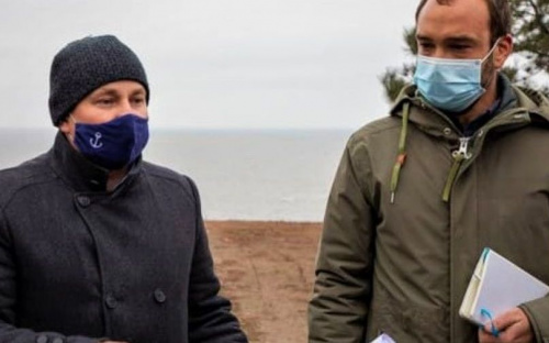 Эксперты и 110 тысяч евро: Правительство Франции помогает Мариуполю обустроить пляжи