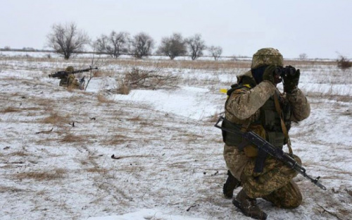 Один погибший, четверо раненых: в Донбассе боевики обстреляли машину ВСУ