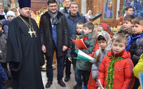 Рождество мэр Мариуполя встретил в Свято-Михайловском соборе