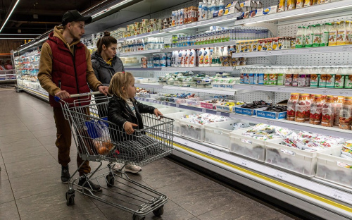 Ціни вгору – від яких продуктів українцям доведеться відмовитися на новорічні свята