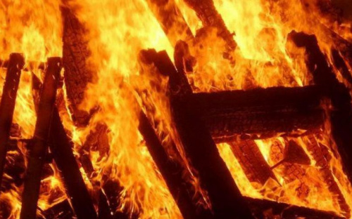 В Мариуполе при пожаре погиб человек