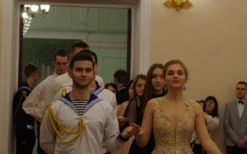 В Мариуполе пройдет зимний бал: как на него попасть
