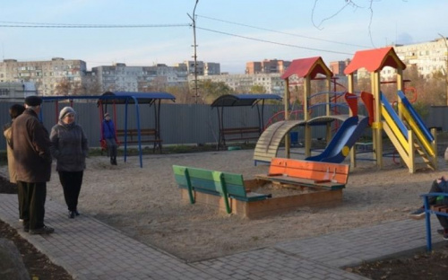 В Мариуполе новые «Уютные дворы» благоустроили на  2,7 млн гривен (ФОТО)