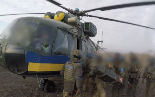Операція «Азовсталь»: вражаючі деталі авіапрориву в Маріуполь