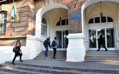 Мариупольские колледжи могут оказаться под угрозой существования