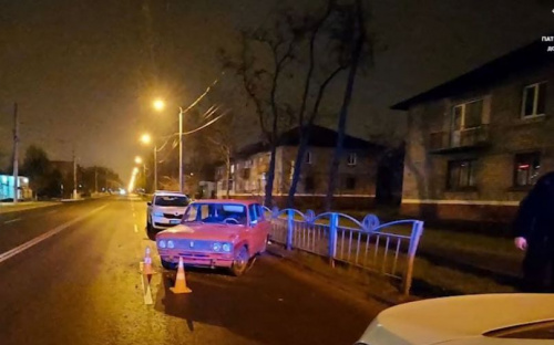 В Мариуполе патрульные через соцсеть разыскали виновника ДТП