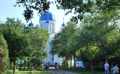 В Приморском парке Мариуполя появятся скульптуры, беседки и альпийские горки